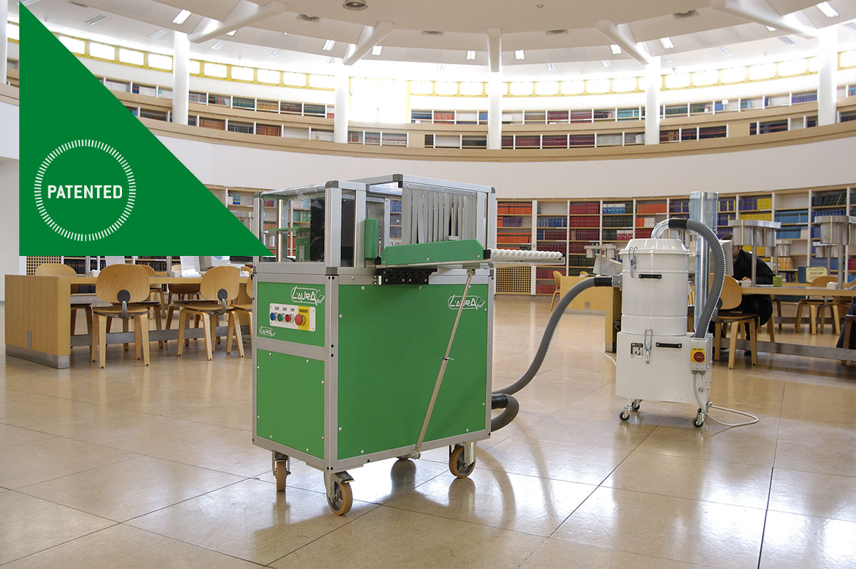 L’aura book cleaning machine for large formats L’aura book cleaning machine for large formats